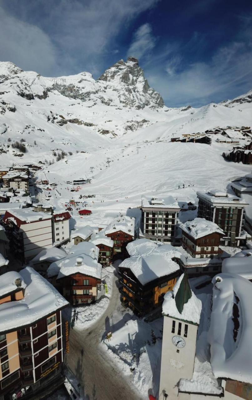 Hotel Meynet Breuil-Cervinia Exterior foto